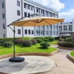 مظلة حديقة مخصصة للجلسات الخارجية