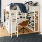 سرير أطفال مرتفع – مكتب مدمج وأرفف تخزين – مثالي للنوم والدراسة – هيكل خشبي متين