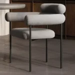 كرسي طاولة طعام بتصميم مريح