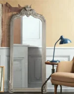 مرايا طويلة بتصميم كلاسيك