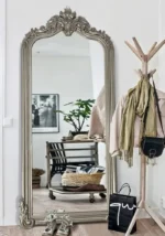 مرايا طويلة بتصميم كلاسيك