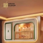 سرير أطفال بدورين