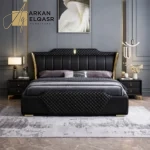 سرير ملكي بلمسات يدوية مع 2 كومودينة