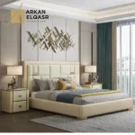 سرير جلد بتصميم بسيط