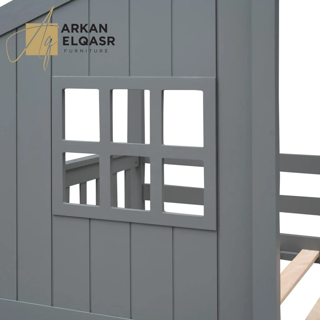 سرير دورين بتصميم بيت الشجرة