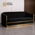 طقم كنب بلمسة ذهبية فاخرة