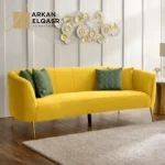 كنبة مخملية بتصميم مريح و مودرن