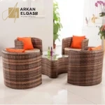 جلسة خارجية مميزة من كراسي و طاولة شيك