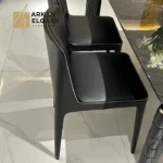 طاولة طعام بأرجل جلديه فاخره