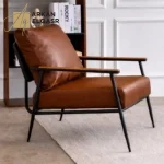 كرسي مفرد بتصميم مريح بسيط