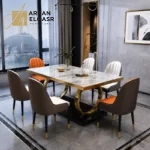 طاولة طعام فاخرة مع كراسي