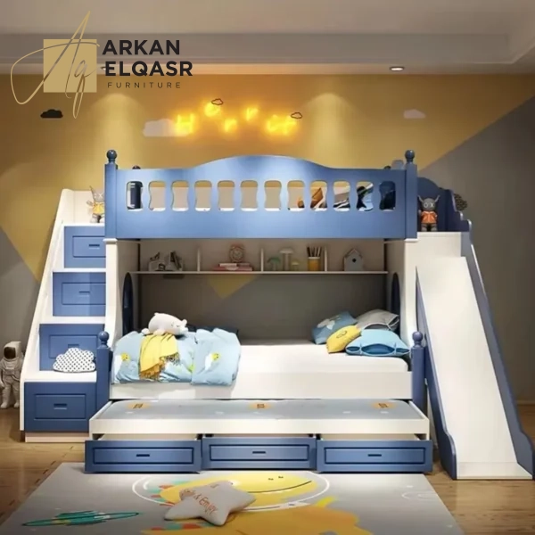سرير نوم بدورين للأطفال مع تصميم عملي