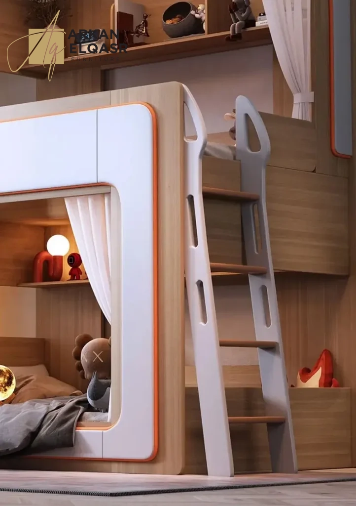 سرير اطفال بدورين بتصميم امن 