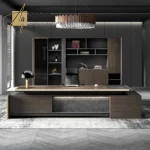 مكتب إداري فاخر بتصميم هندسي